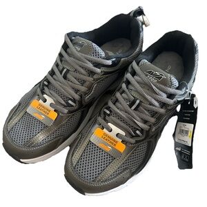 Avia Men's Gray Mesh and Synthetic Running Shoes - size 9